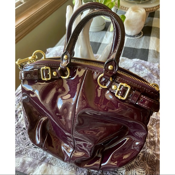 COACH Madison Patent Leather Sophia in Plum EUC - Picture 3 of 8